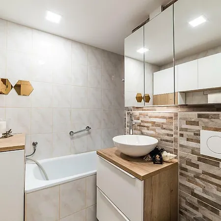 Apartament Green Paradise *